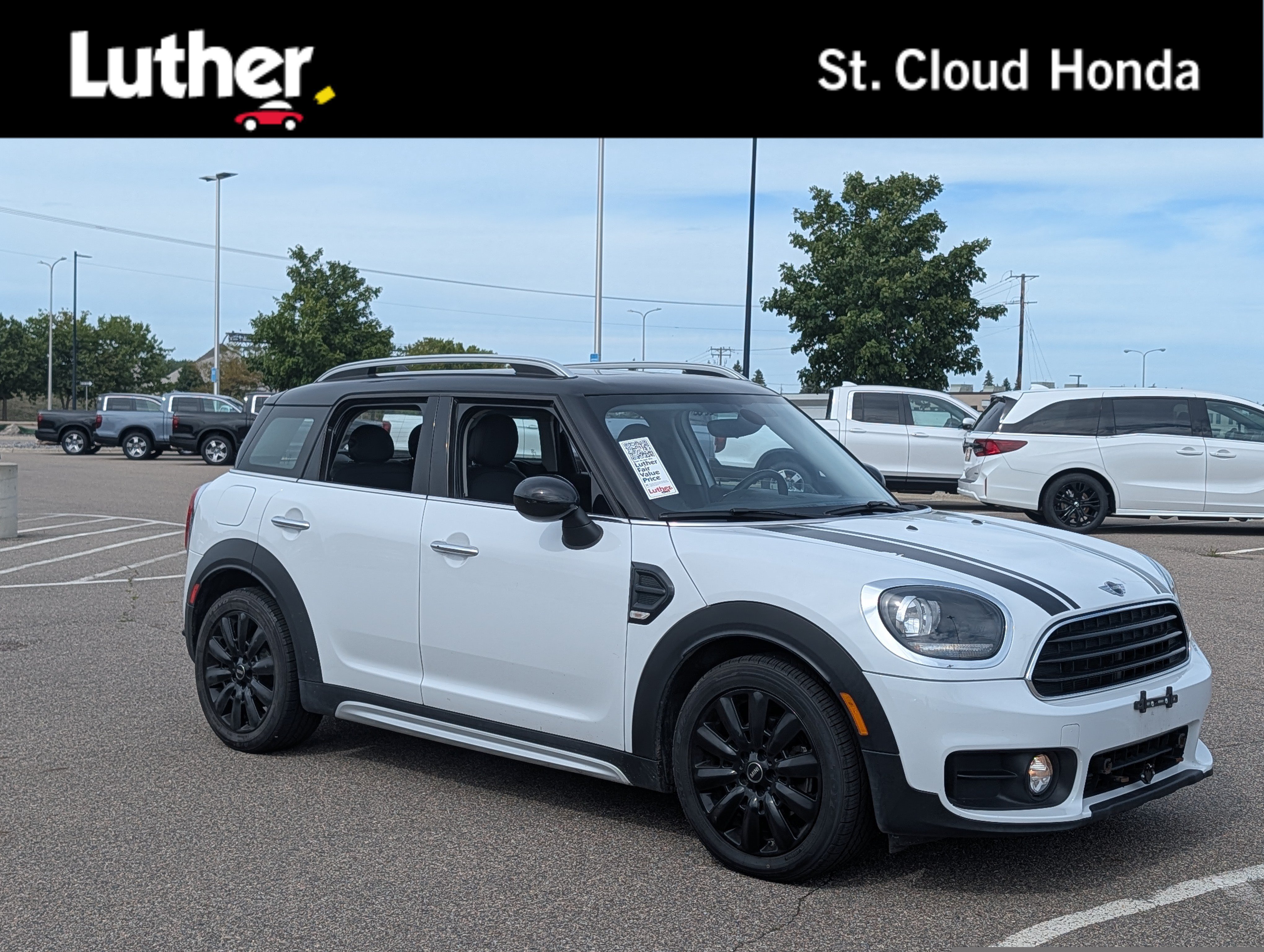 Used 2017 MINI Cooper Countryman FWD video 1
