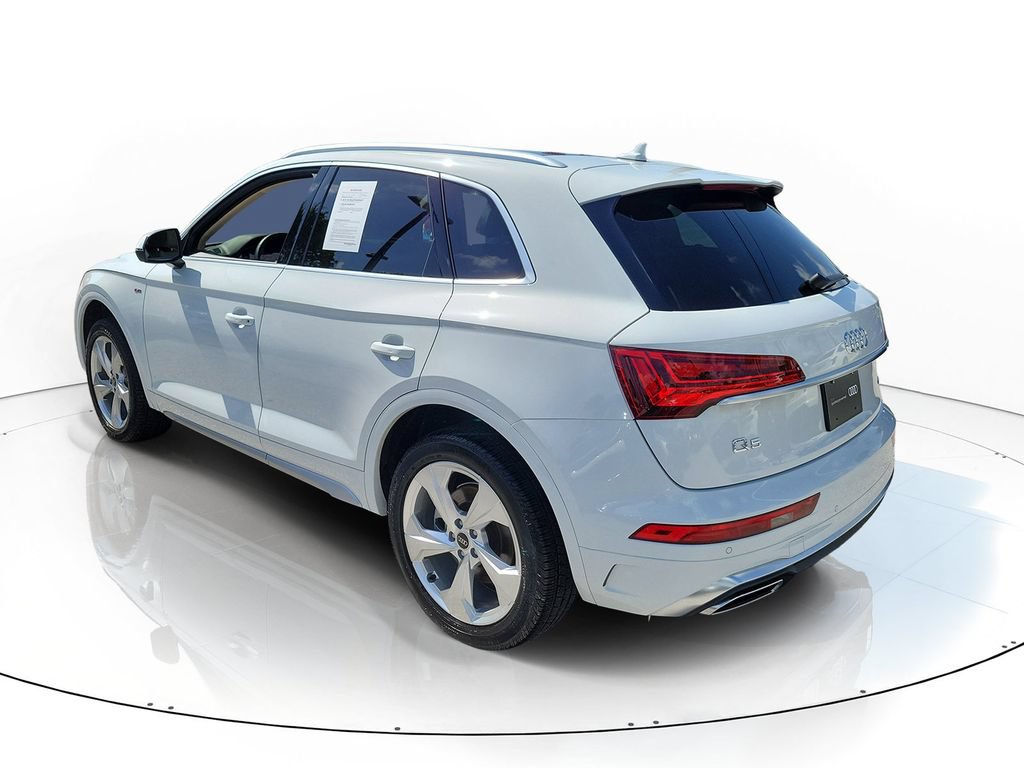 Certified 2023 Audi Q5 2.0T Premium Plus w/ Premium Plus Package AWD/4WD image 3