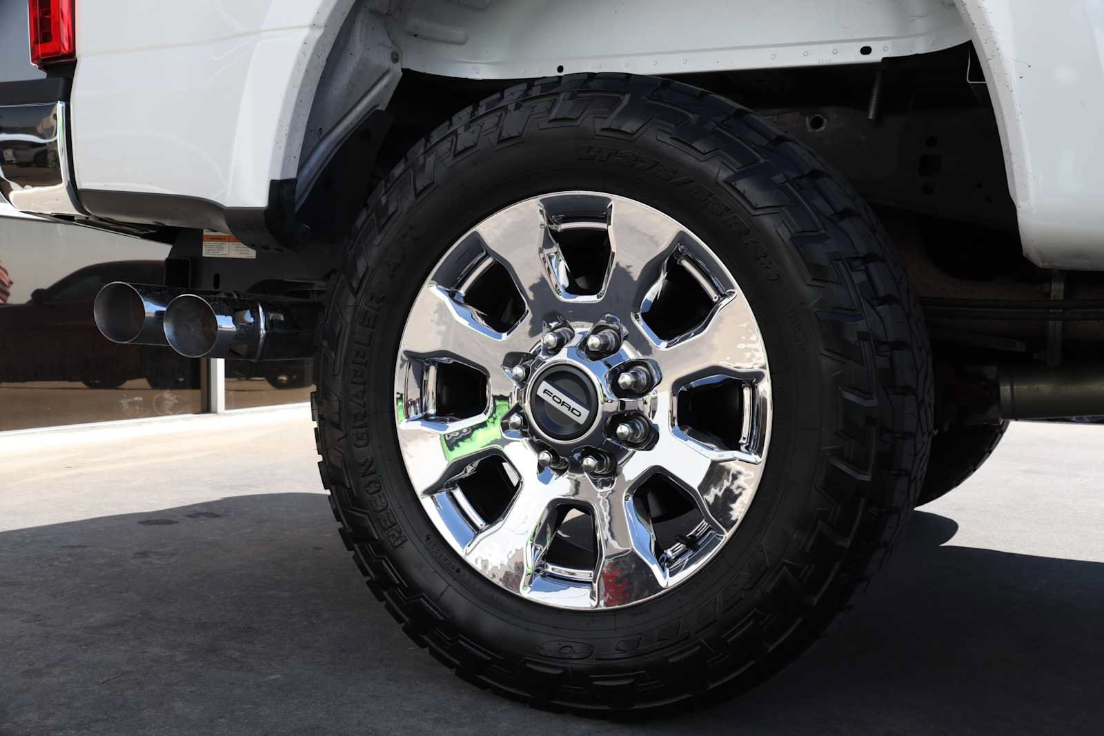 Used 2018 Ford F250 Lariat w/ Lariat Ultimate Package AWD/4WD image 64