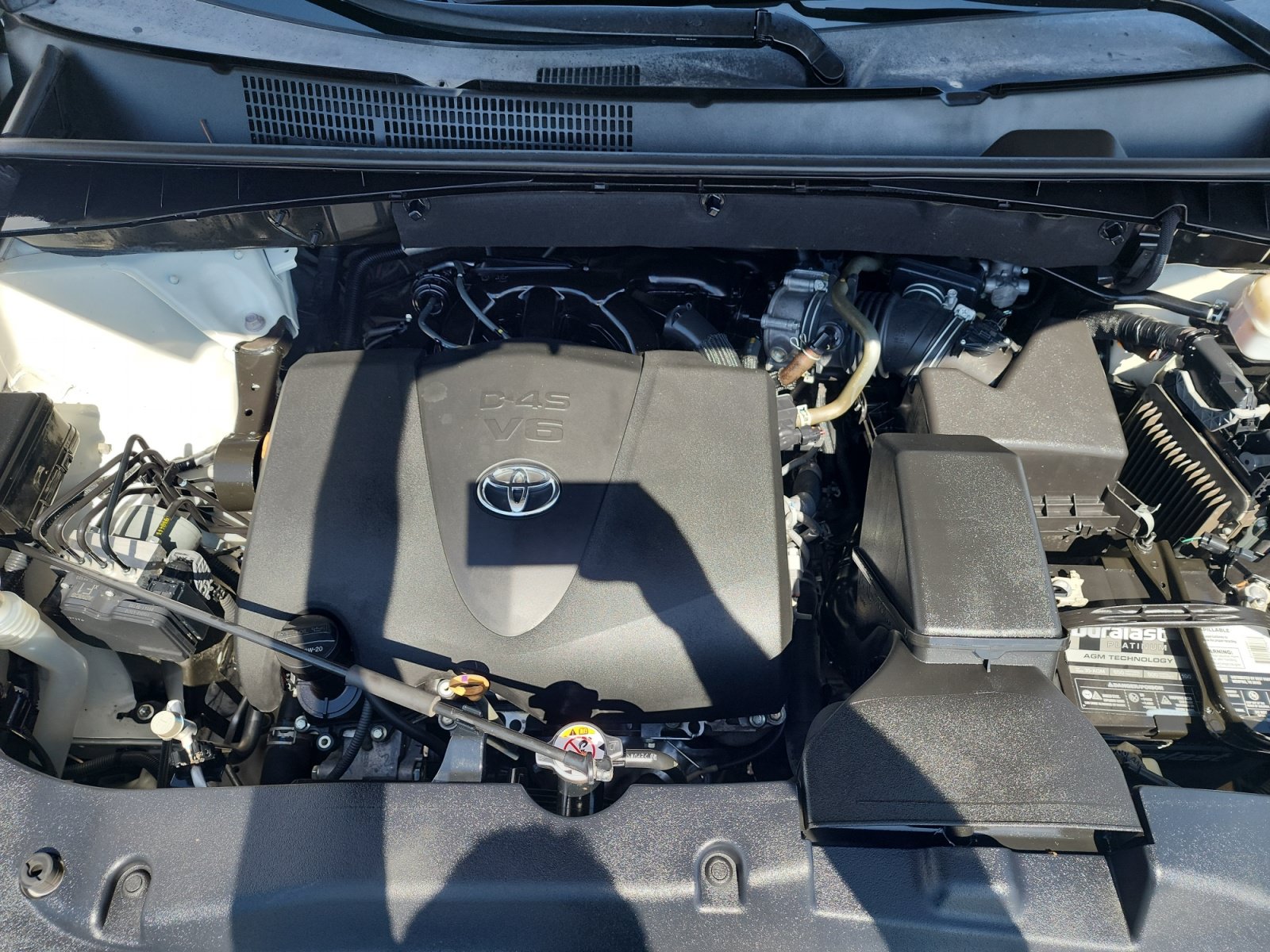 Used 2019 Toyota Highlander Plus AWD/4WD image 22
