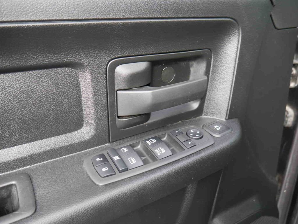 Certified 2024 RAM 2500 Tradesman w/ Chrome Appearance Group image 33