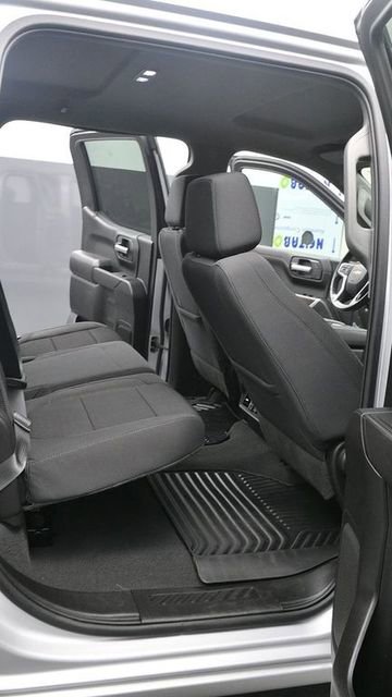 Used 2021 Chevrolet Silverado 1500 LT w/ Bed Protection Package AWD/4WD image 12