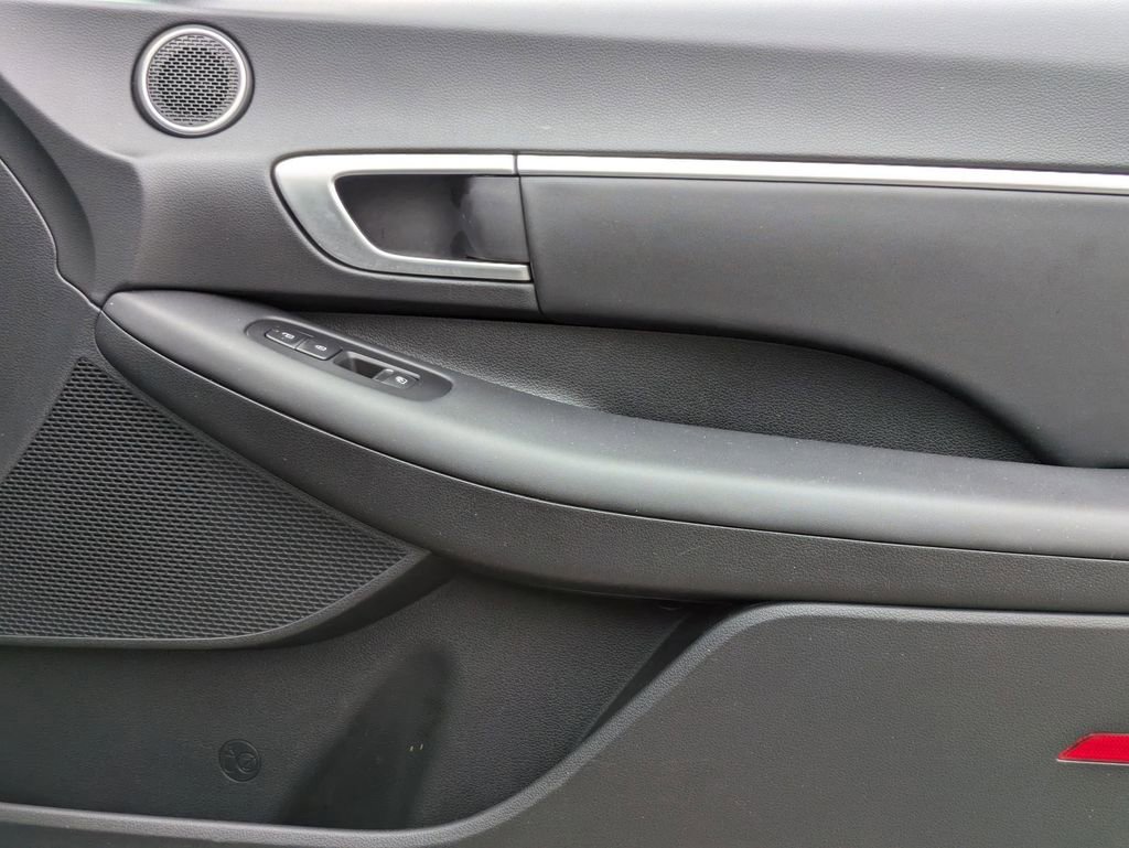 Used 2025 Hyundai Sonata SEL image 30