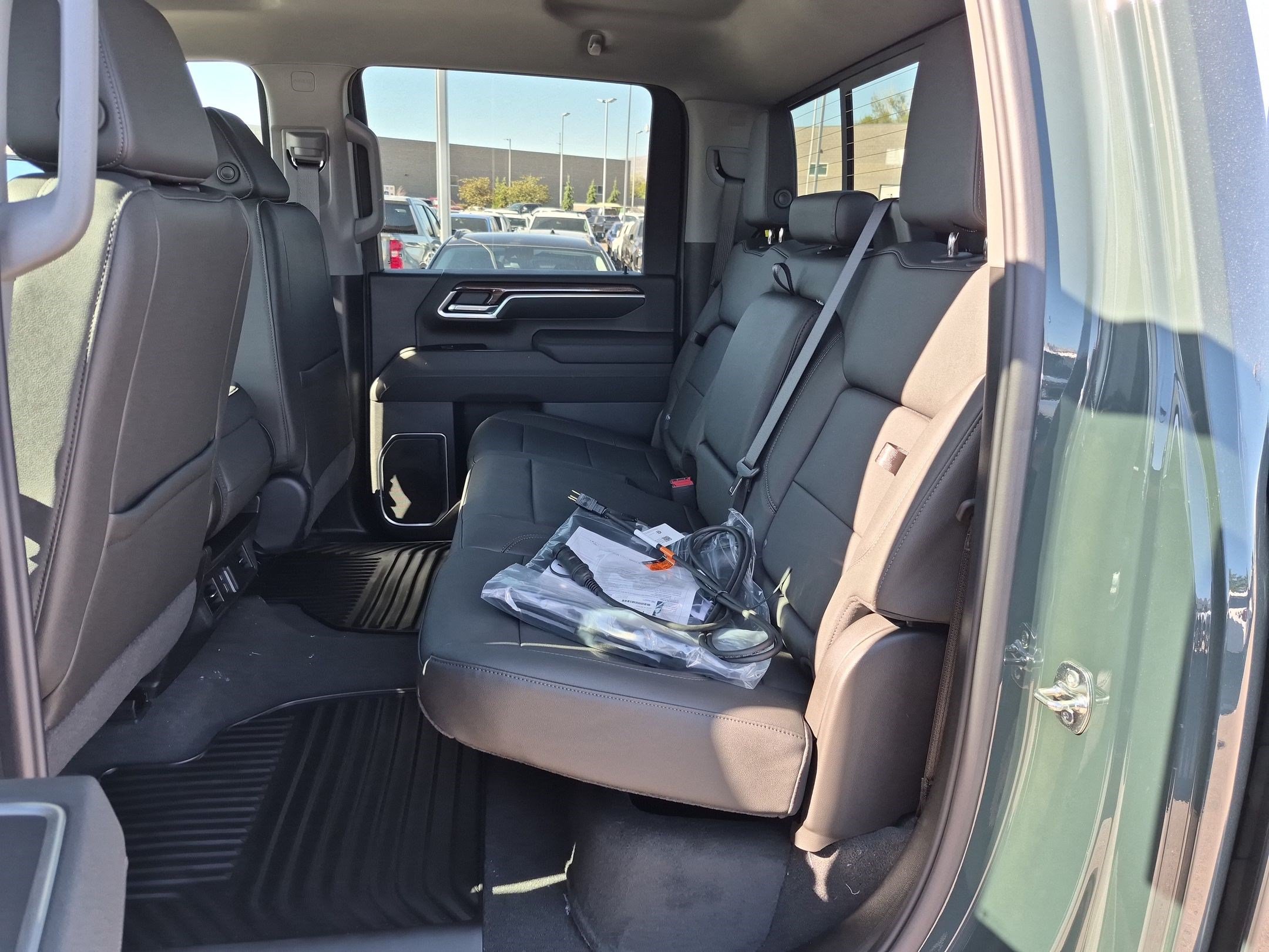 New 2026 Chevrolet Silverado 3500 LT w/ Trail Boss Package AWD/4WD image 15