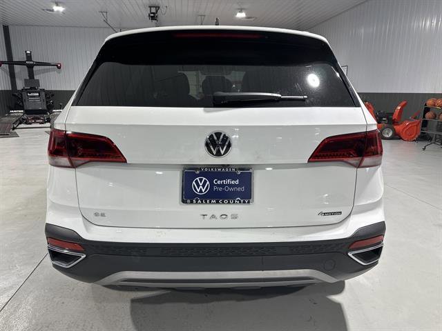 Certified 2022 Volkswagen Taos SE image 6