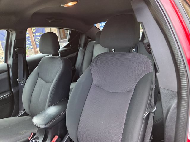 Used 2013 Dodge Avenger SE w/ Blacktop Pkg FWD image 21