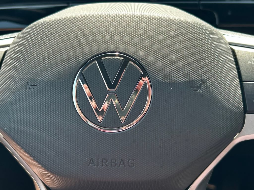 Used 2026 Volkswagen Atlas Cross Sport SE AWD/4WD image 37