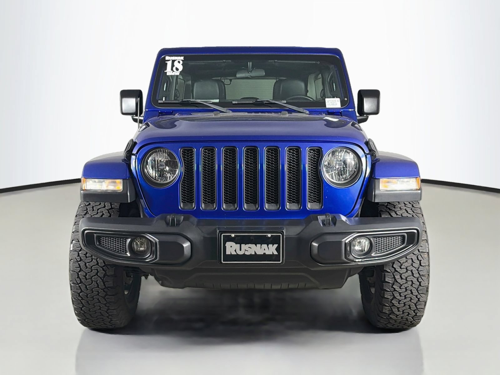 Used 2018 Jeep Wrangler Unlimited Sahara AWD/4WD image 2