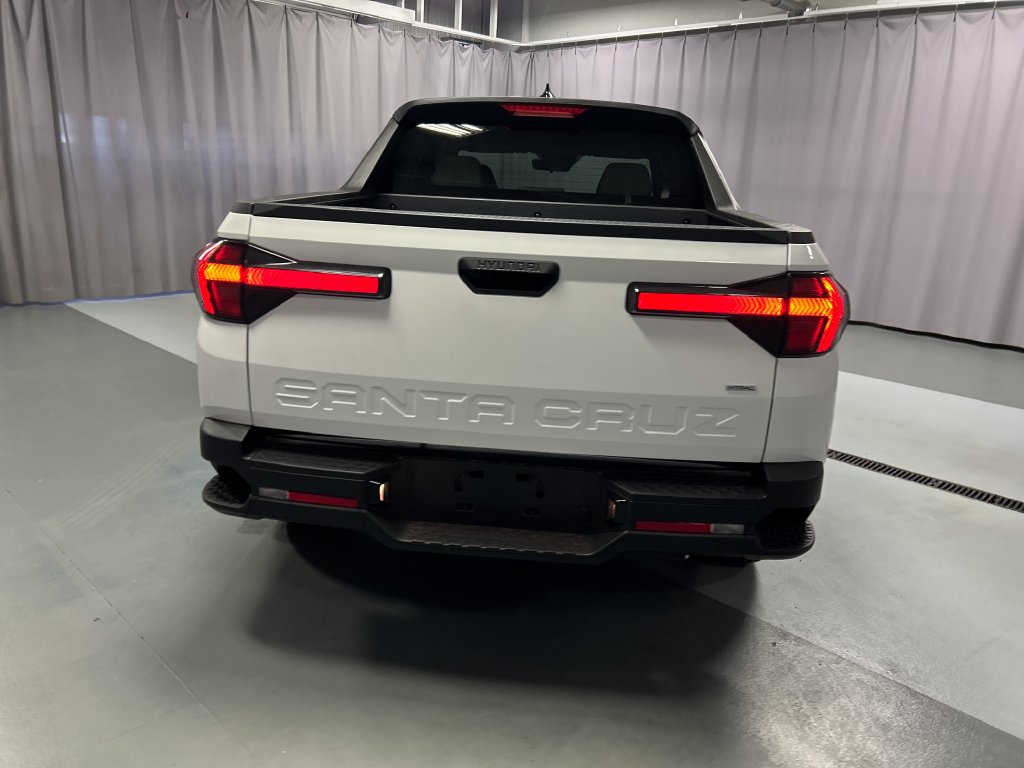 New 2027 Hyundai Santa Cruz SE AWD/4WD image 6