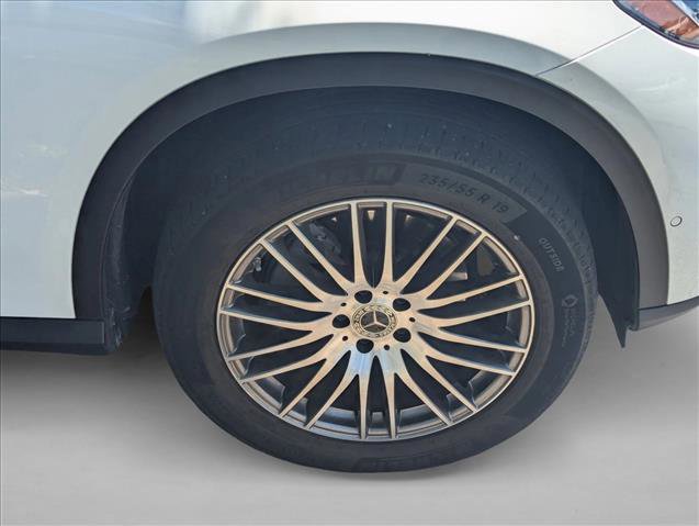 Used 2023 Mercedes-Benz GLC 300 4MATIC image 21