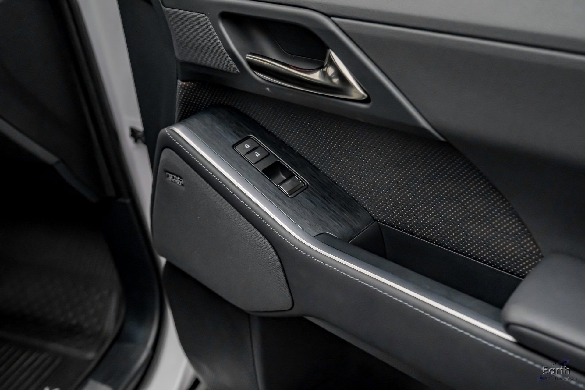 Used 2025 Lexus GX 550 550 Luxury+ 22 VOSSEN WHEELS w/ Accessory Package (2T) image 88