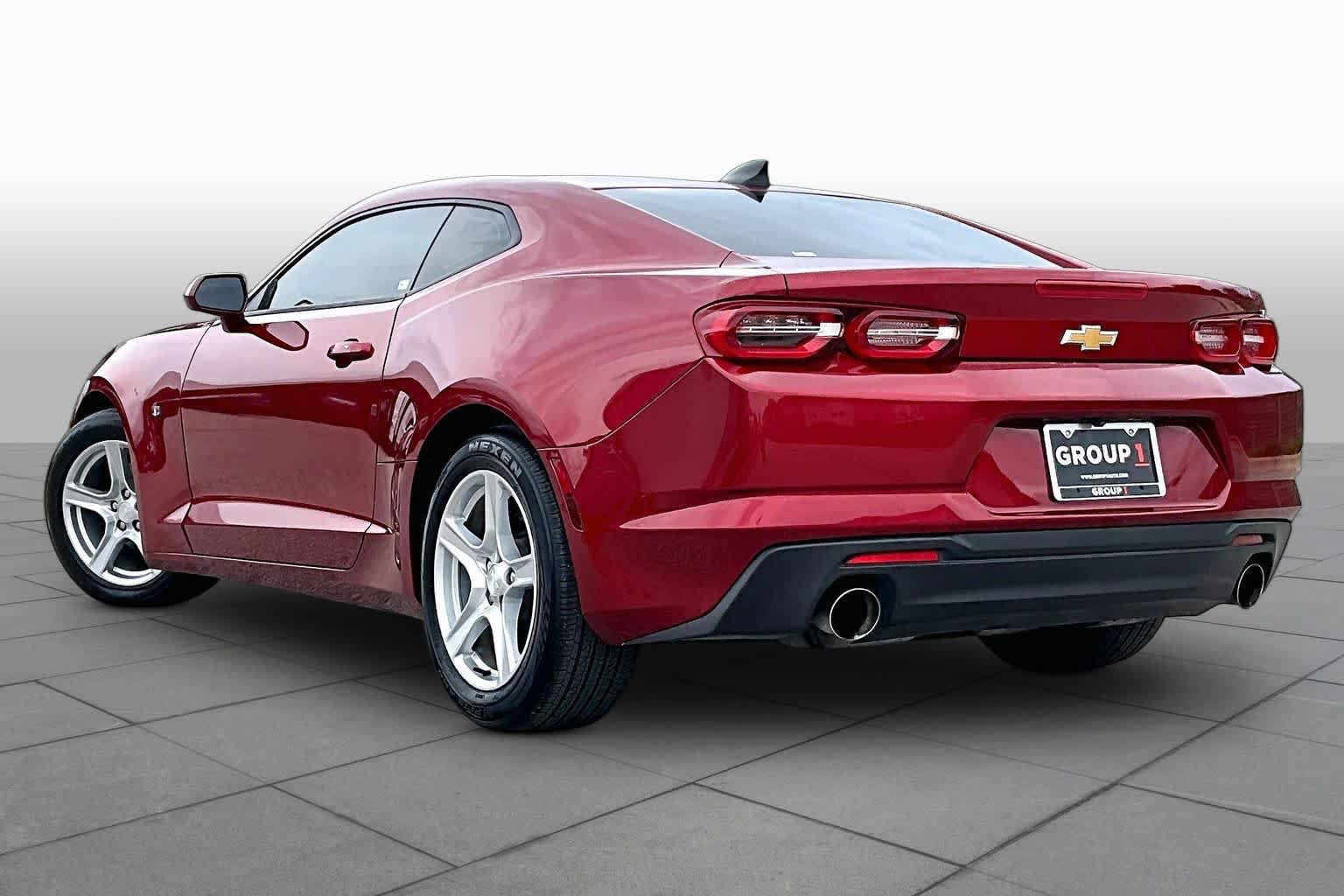 Used 2023 Chevrolet Camaro LT RWD image 12