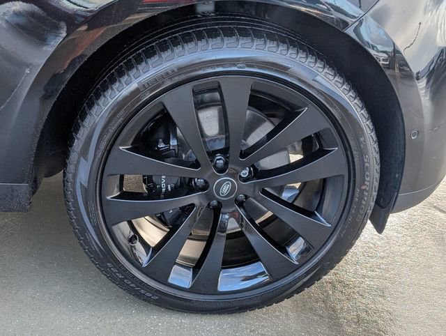 Used 2023 Land Rover Range Rover Sport SE image 17