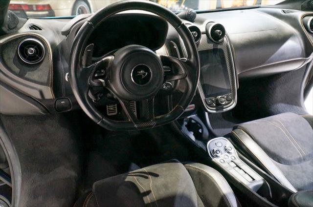 Used 2017 McLaren 570S Coupe RWD image 12