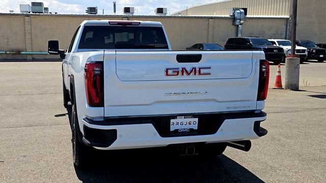 New 2026 GMC Sierra 2500 Denali w/ Denali Reserve Package AWD/4WD image 8