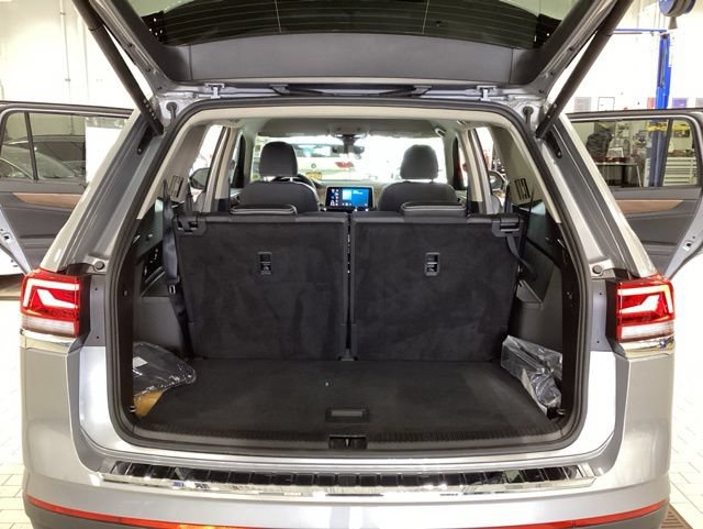 Certified 2026 Volkswagen Atlas SE AWD/4WD image 12
