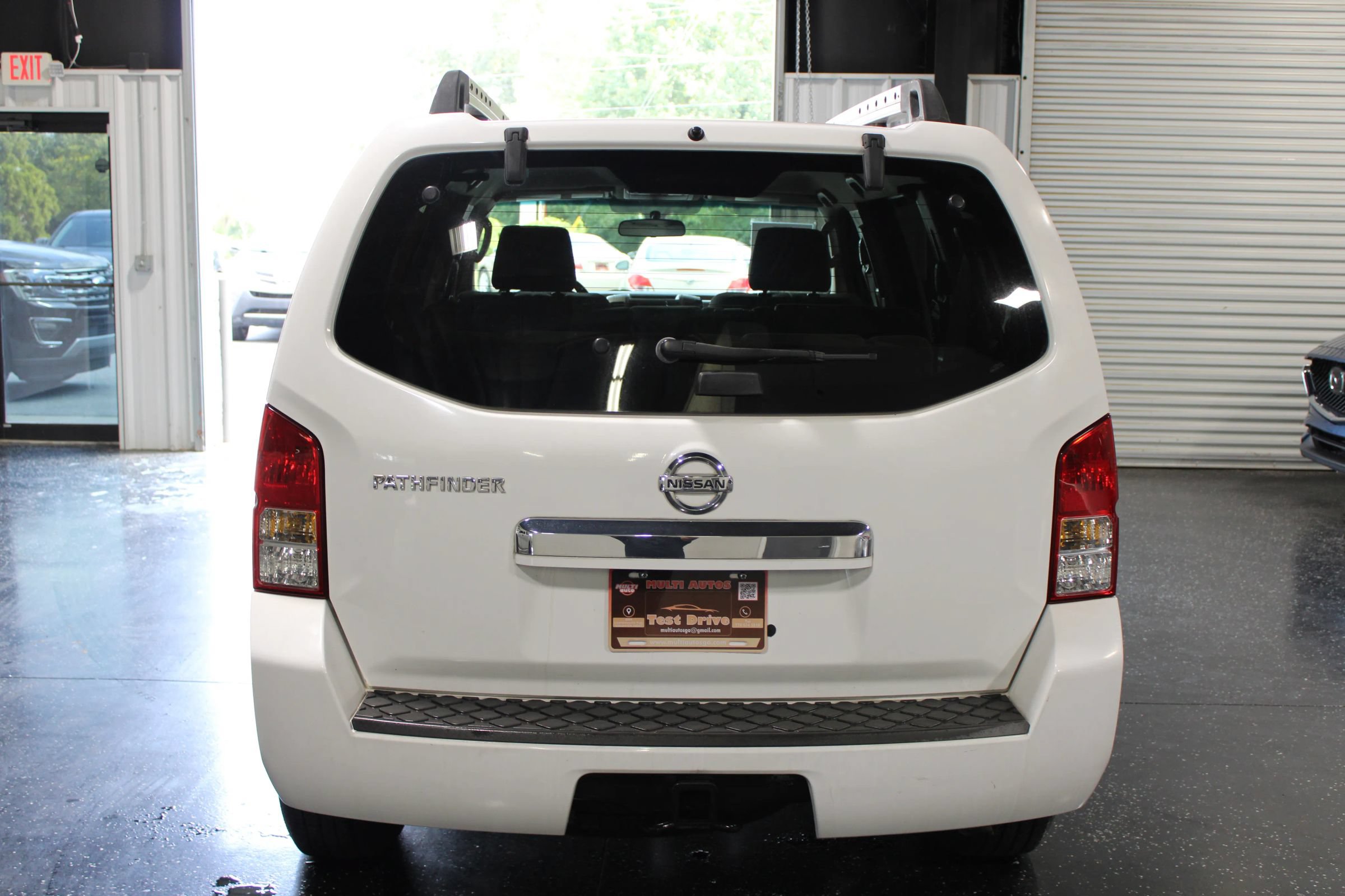 Used 2008 Nissan Pathfinder S RWD image 4