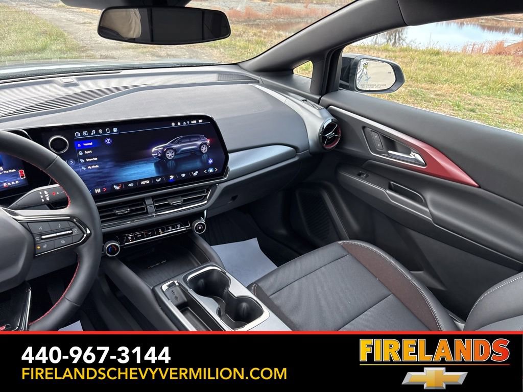 New 2025 Chevrolet Equinox EV RS image 52