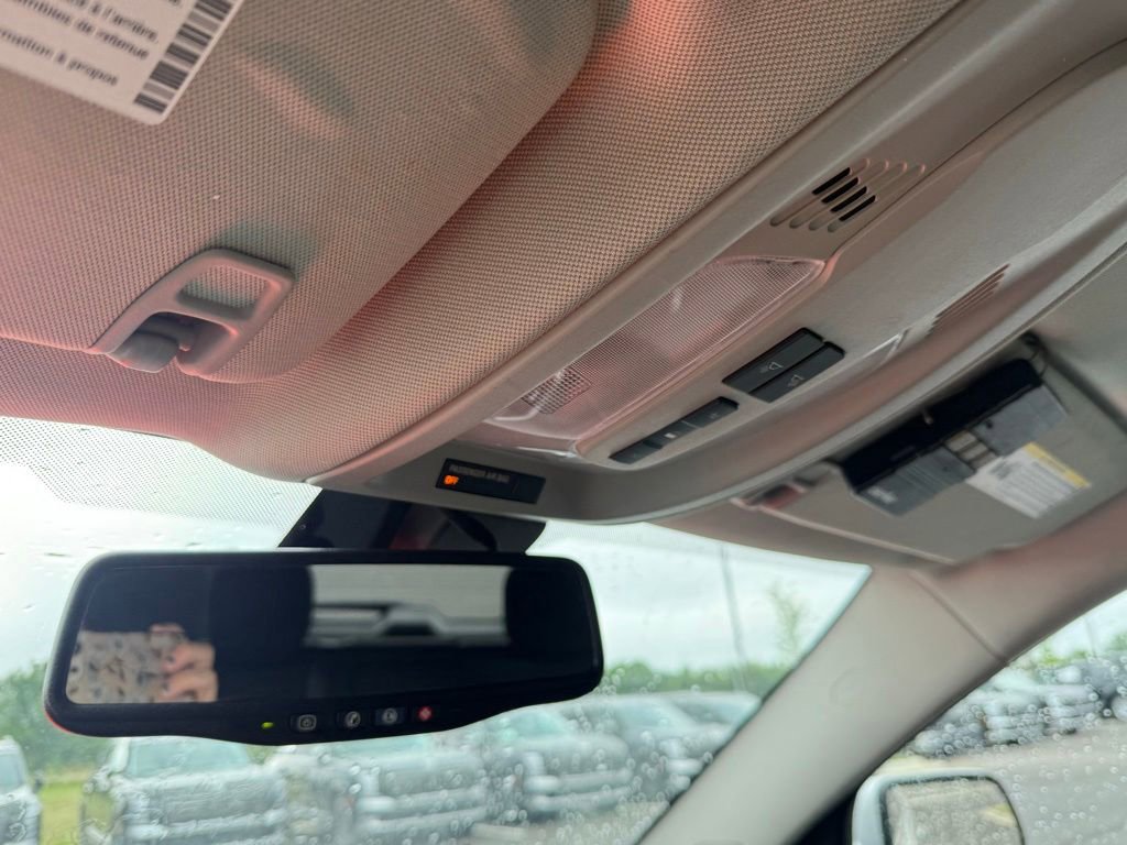Used 2011 GMC Terrain SLE FWD image 19