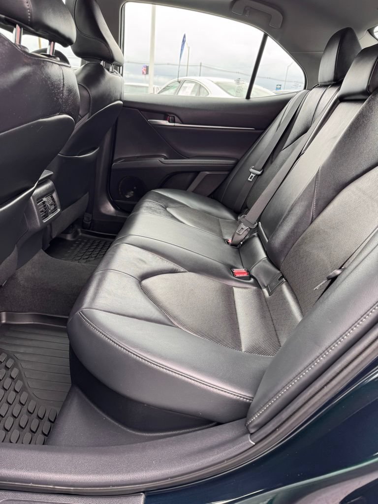 Used 2021 Toyota Camry XLE w/ Navigation Upgrade Package FWD image 11