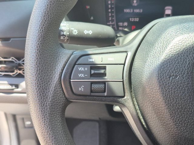Used 2025 Honda Accord LX image 20