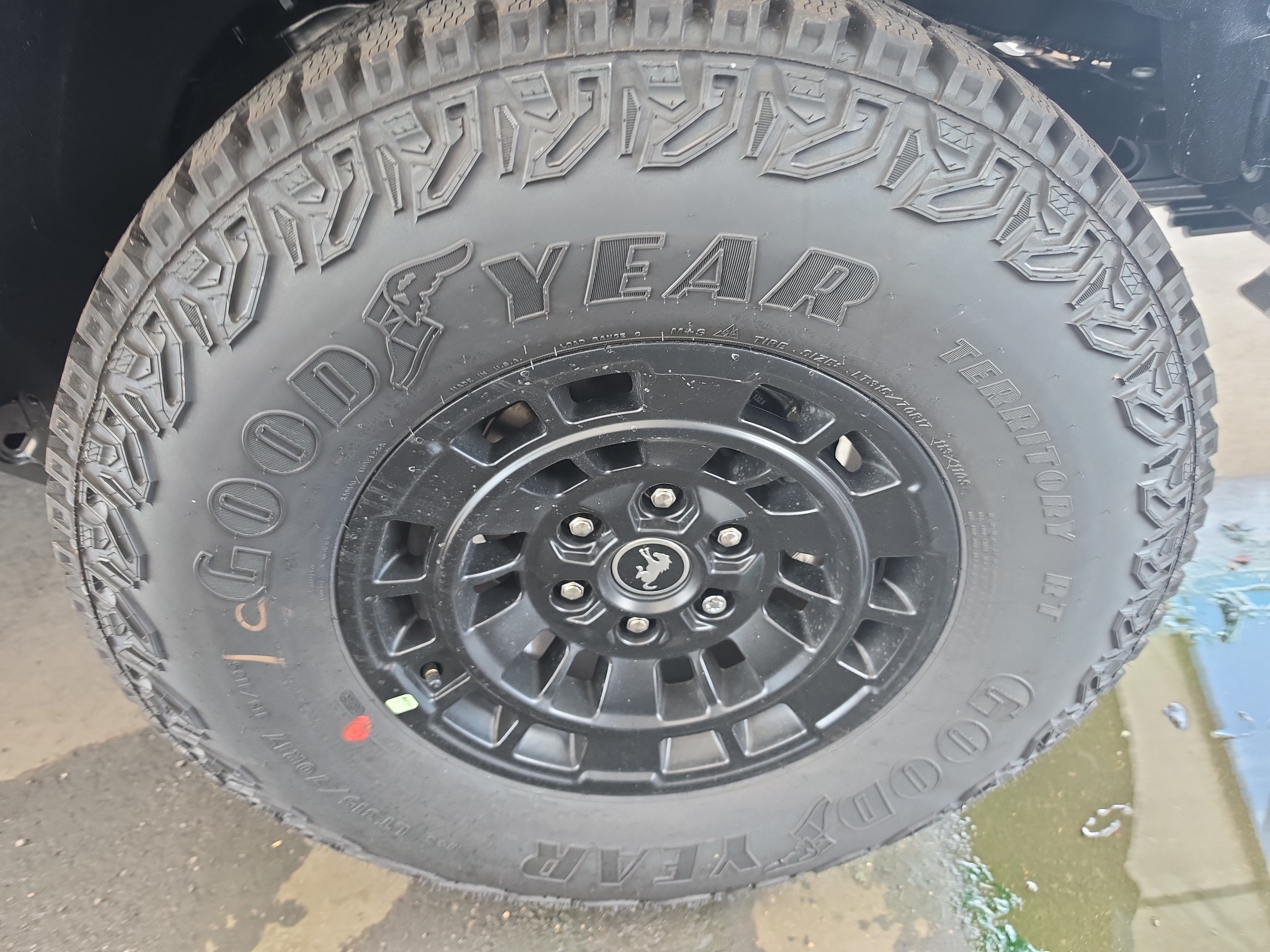 New 2026 Ford Bronco 2-Door w/ Sasquatch Package AWD/4WD image 7