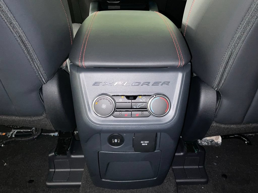 New 2026 Ford Explorer ST-Line w/ ST-Line Street Pack RWD image 18