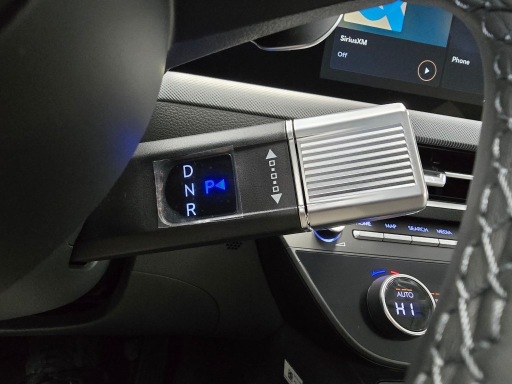 New 2026 Hyundai Sonata SEL AWD/4WD image 32