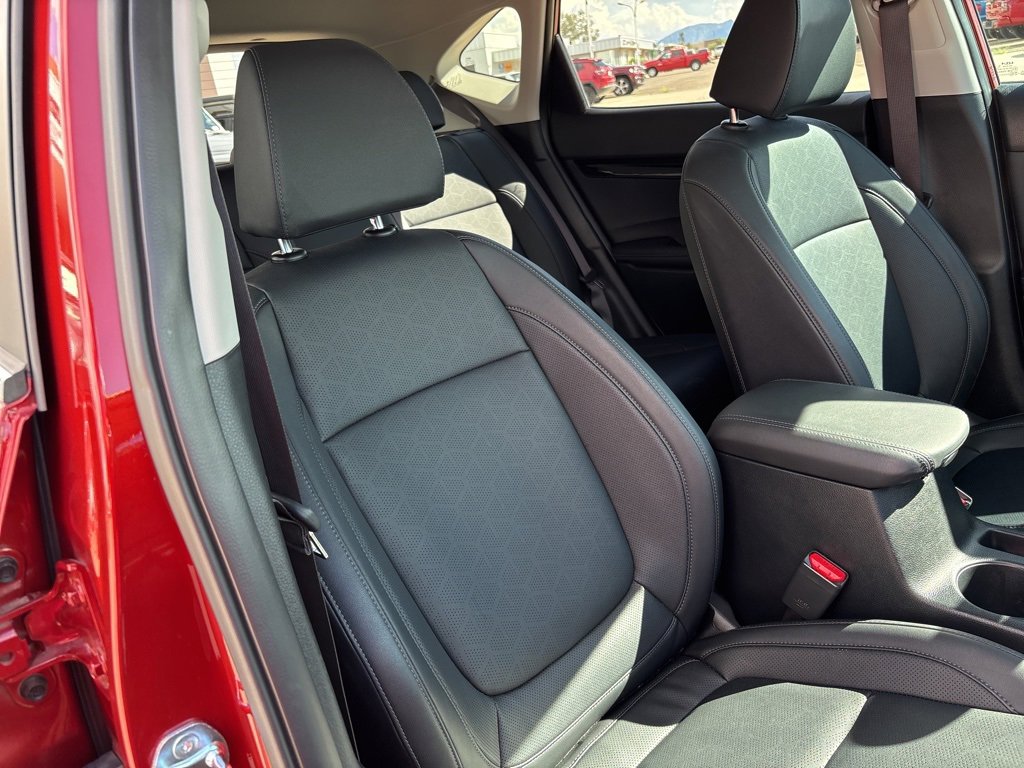 Used 2025 Kia Seltos SX image 26