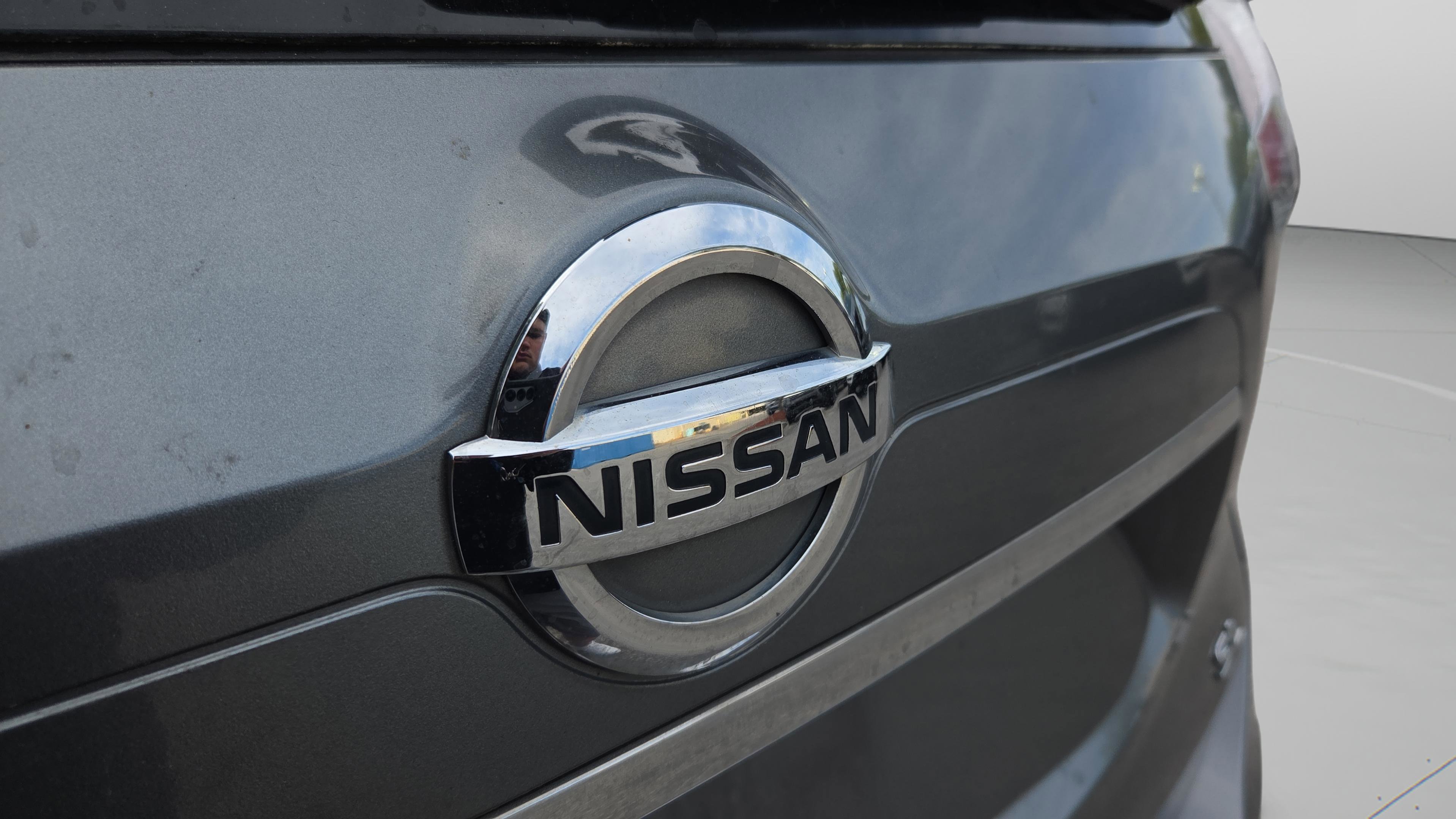 Used 2016 Nissan Rogue SL w/ SL Premium Package FWD image 30
