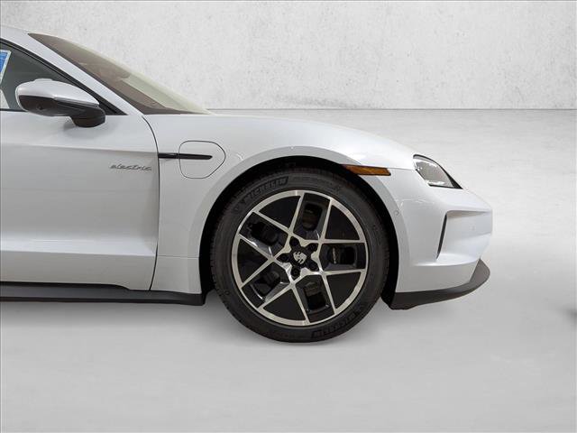 New 2026 Porsche Taycan image 11