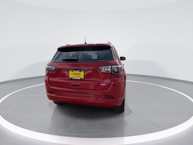 Used 2023 Jeep Compass Limited image 7