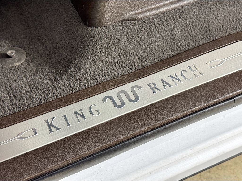 Used 2023 Ford F350 King Ranch image 30