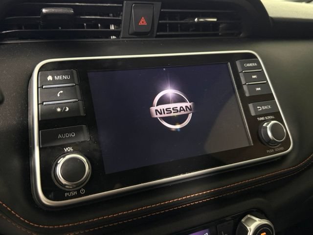 Used 2020 Nissan Kicks SR w/ SR Premium Package FWD image 19