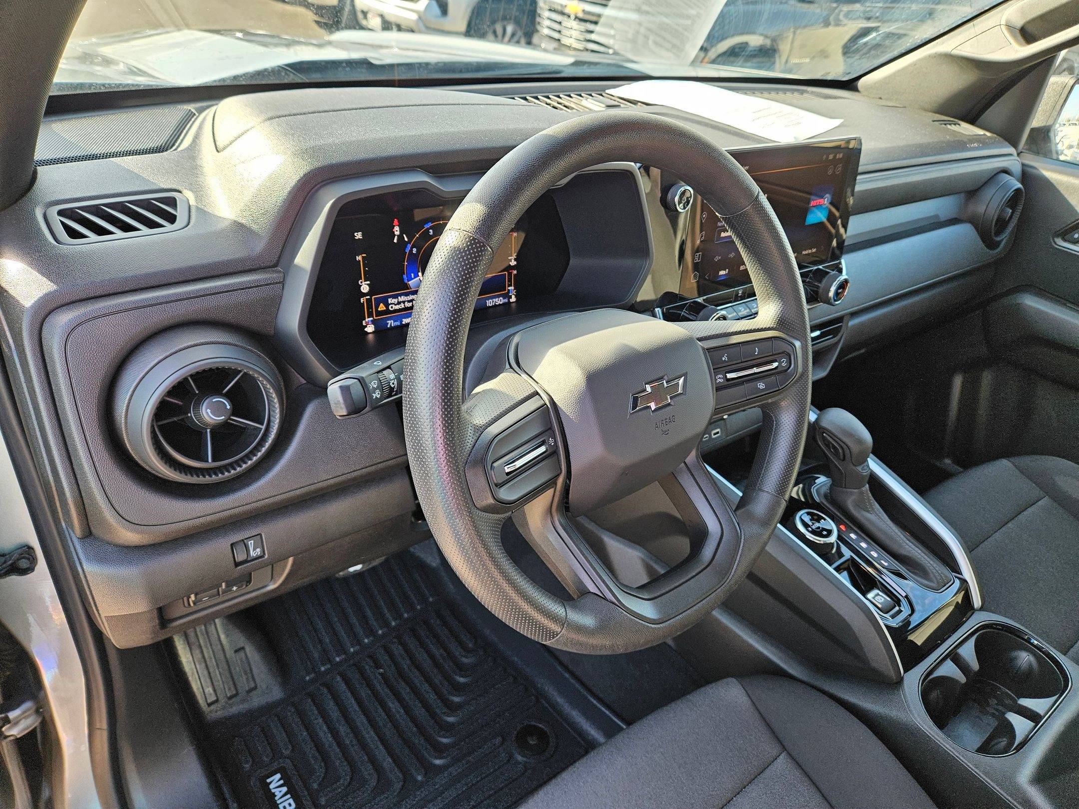 Used 2023 Chevrolet Colorado Trail Boss w/ Advanced Trailering Package image 14