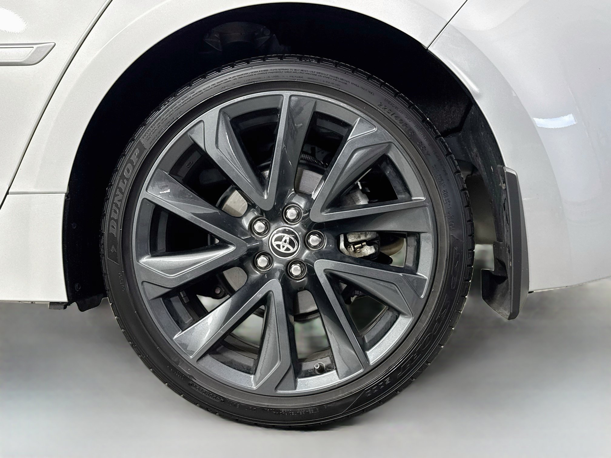 Certified 2023 Toyota Corolla SE w/ SE Premium Package FWD image 31