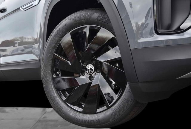 New 2026 Volkswagen Atlas Cross Sport SE image 3