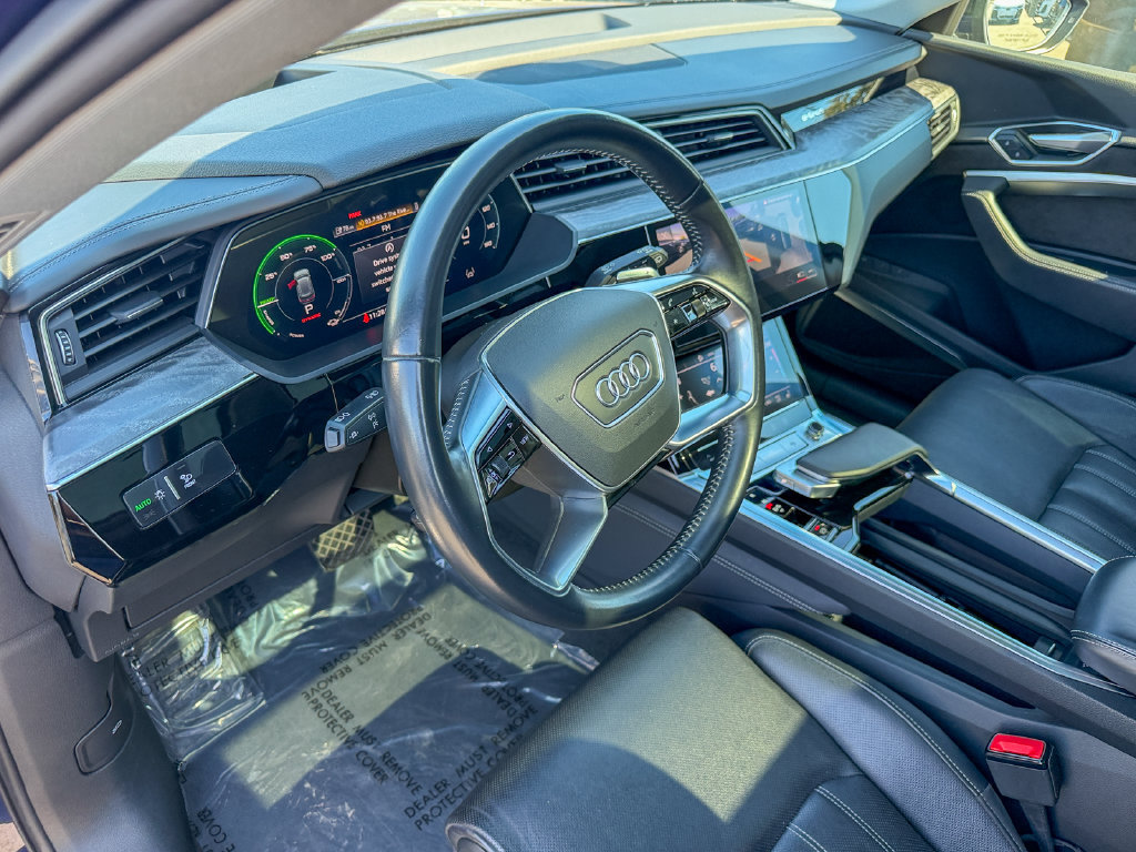 Used 2021 Audi e-tron Prestige AWD/4WD image 10