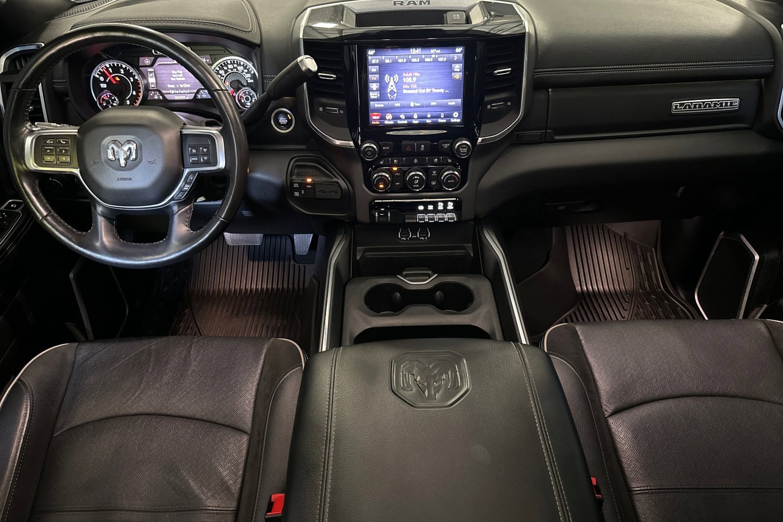 Used 2020 RAM 3500 Laramie image 14