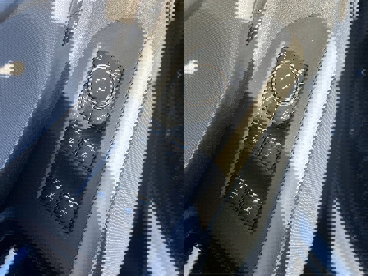 New 2026 Ford Expedition Active image 14