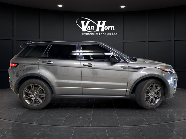 Used 2018 Land Rover Range Rover Evoque Landmark Edition AWD/4WD image 8