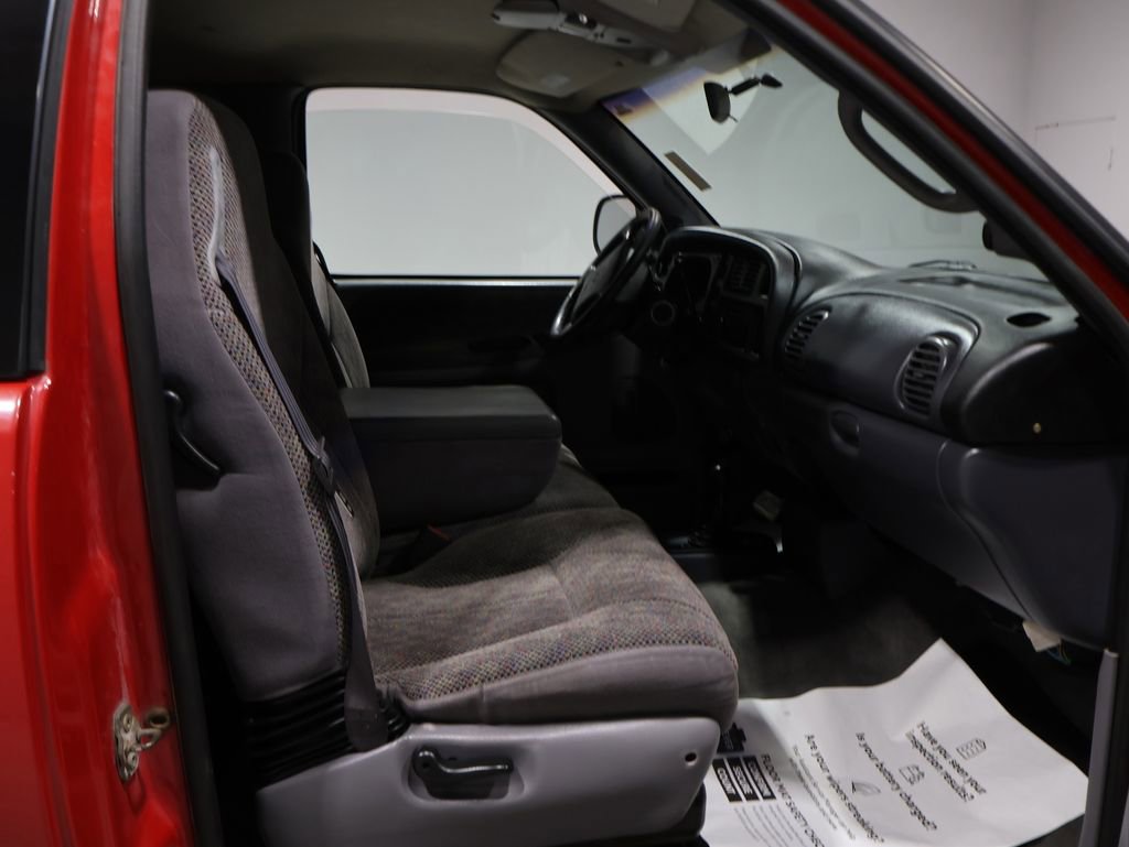 Used 2000 Dodge Ram 1500 Truck SLT image 18