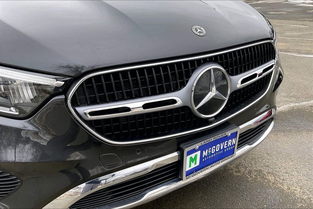Used 2023 Mercedes-Benz GLC 300 4MATIC image 32