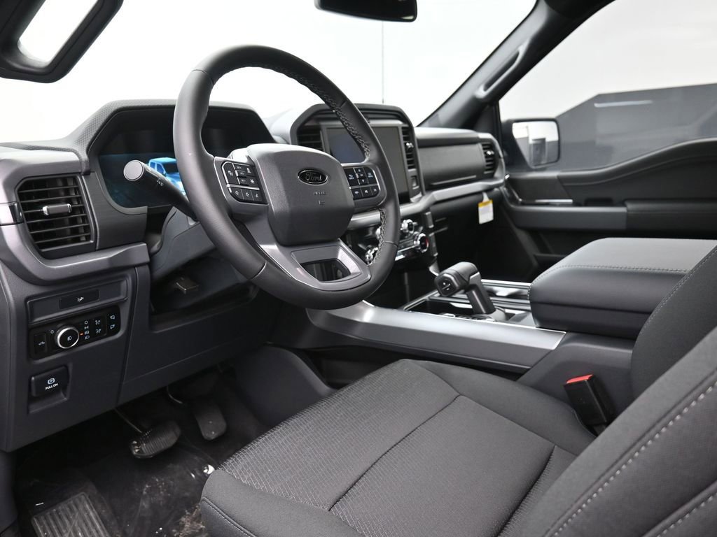 New 2026 Ford F150 XLT w/ Equipment Group 302A MID image 18