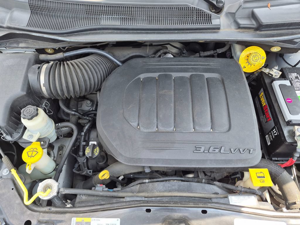Used 2019 Dodge Grand Caravan SE FWD image 13