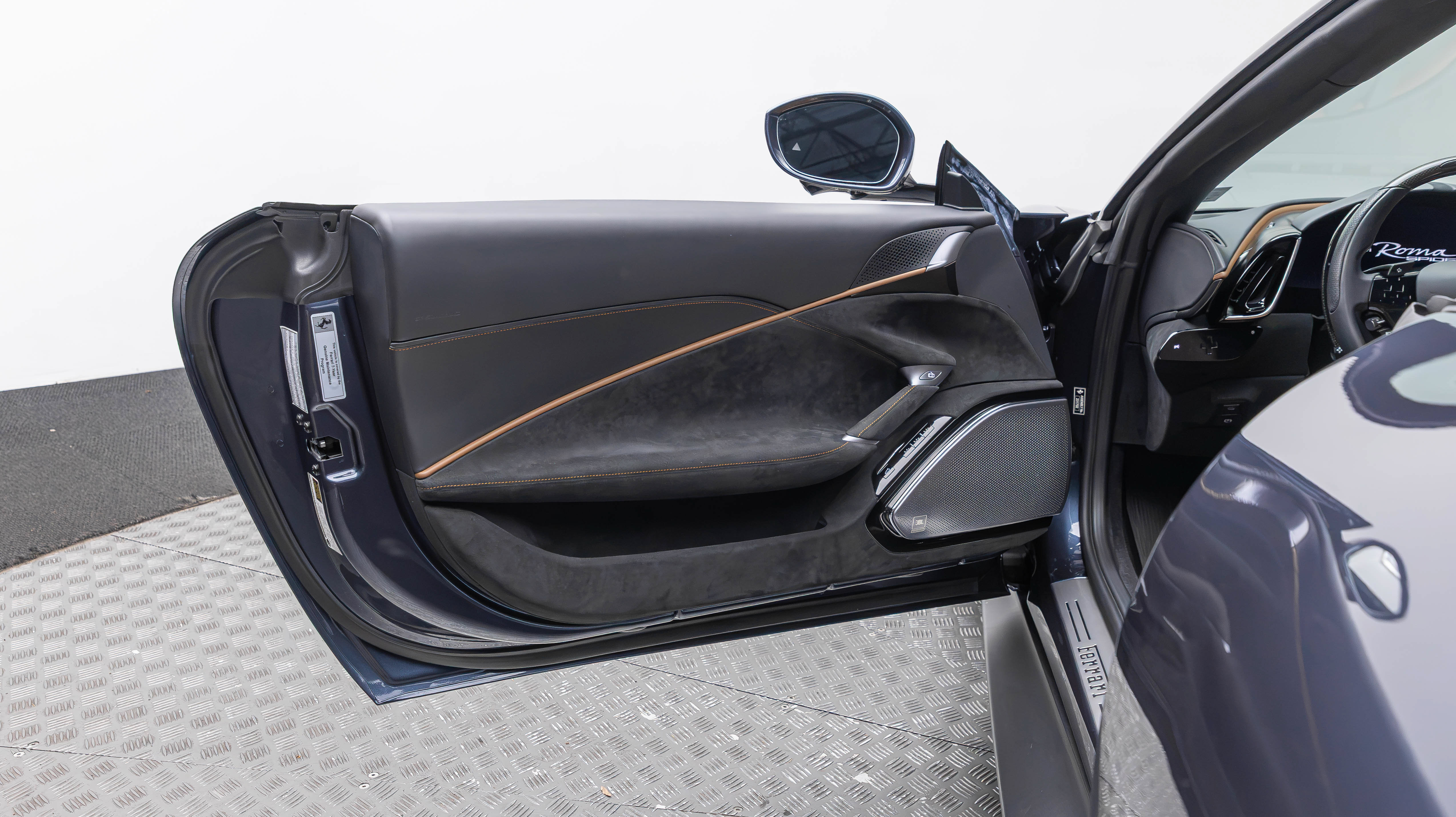 Certified 2024 Ferrari Roma Spider RWD image 12
