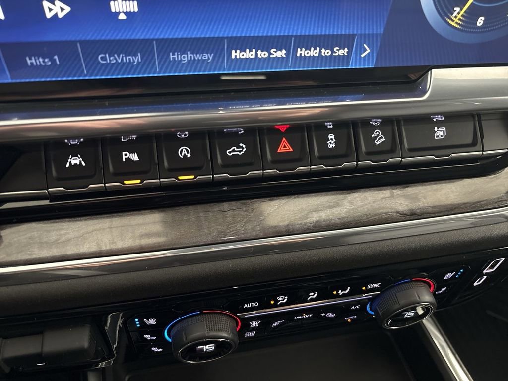 Used 2024 Chevrolet Silverado 1500 LTZ image 61