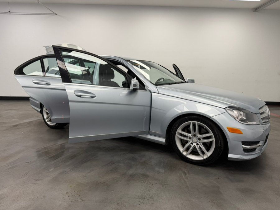 Used 2013 Mercedes-Benz C 300 4MATIC Sedan image 46