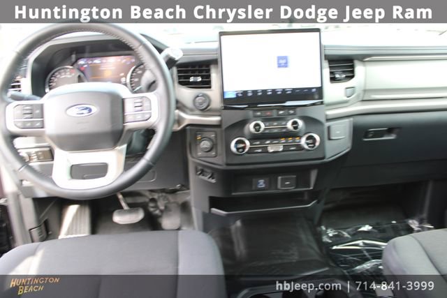 Used 2024 Ford Expedition XL AWD/4WD image 15