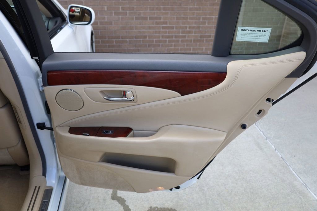 Used 2009 Lexus LS 460 image 23